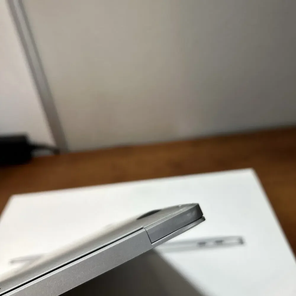 Apple MacBook Air 13